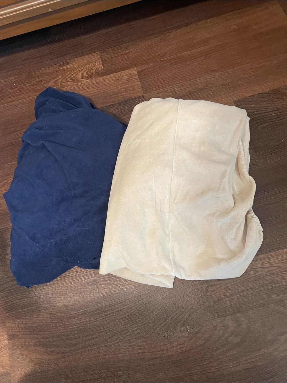 Crib fitted sheets - Navy and Cream